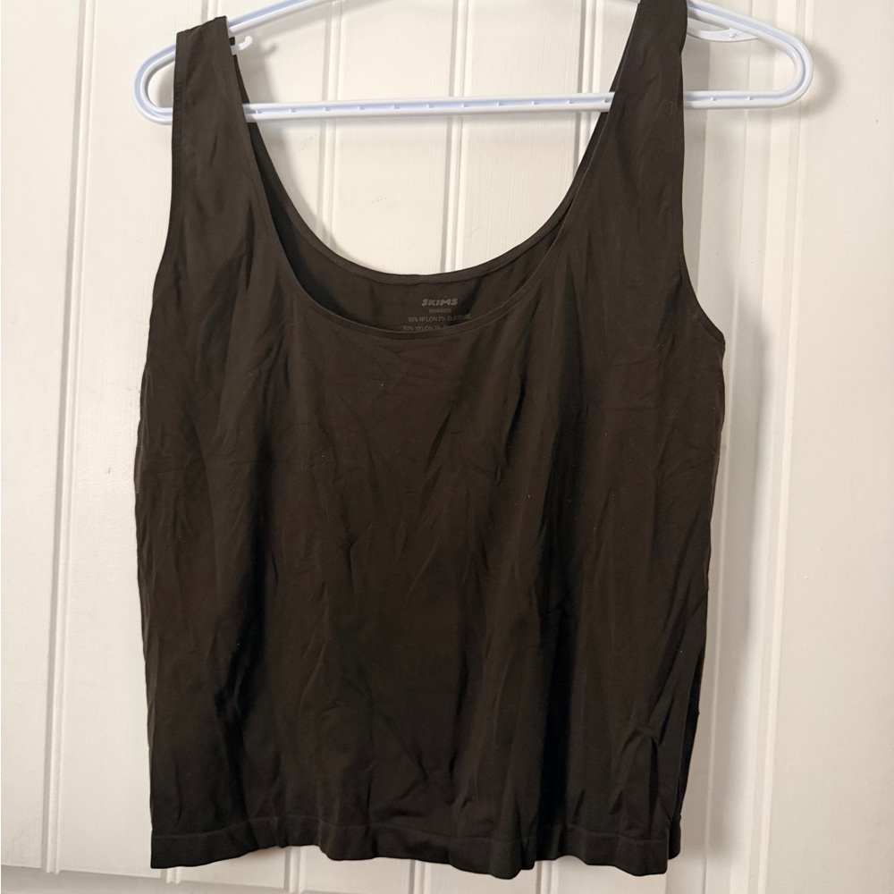 SKIMS Black Women's Tank Top